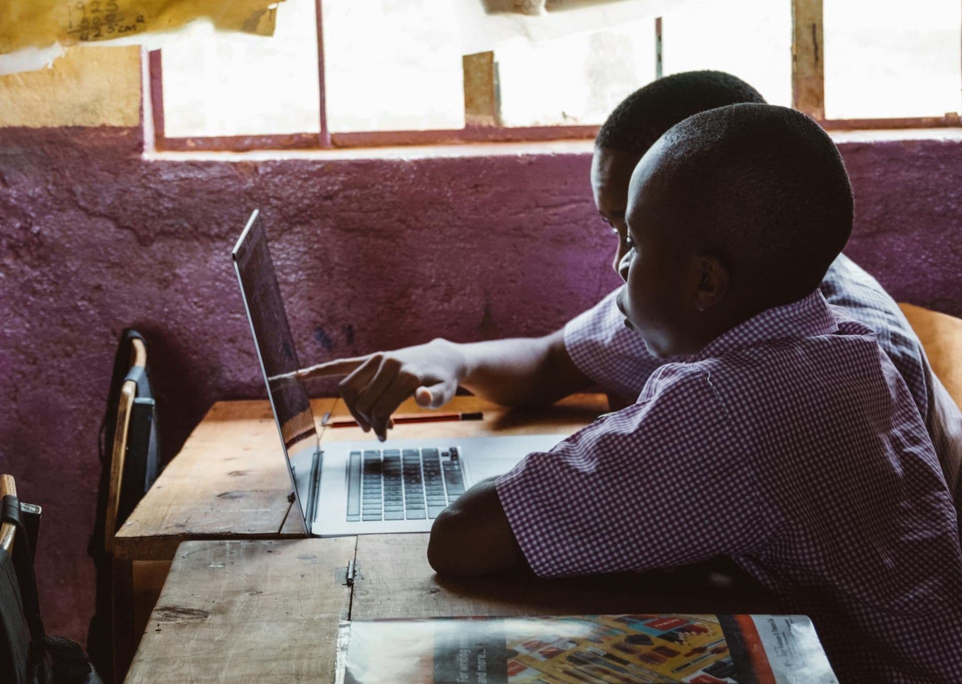 Kids using educational software